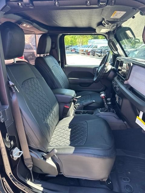 2025 Jeep Wrangler 2-Door Sport 4x4