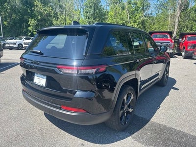 2023 Jeep Grand Cherokee Altitude X 4x4