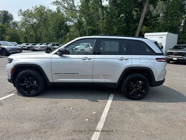 2023 Jeep Grand Cherokee Altitude 4x4