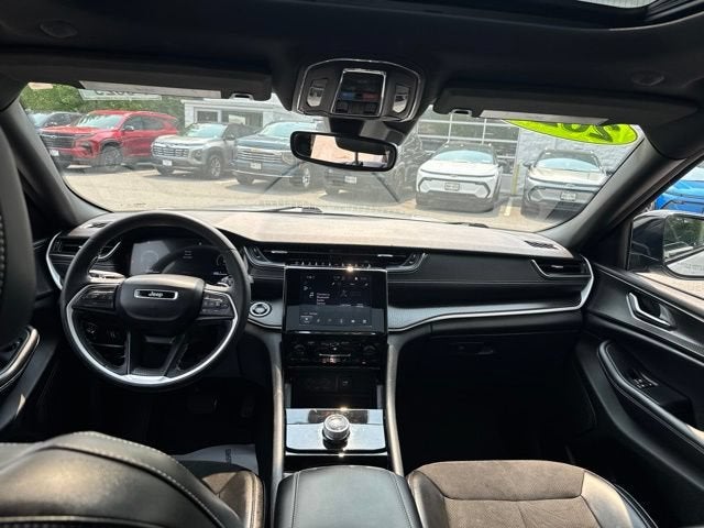 2023 Jeep Grand Cherokee Altitude 4x4