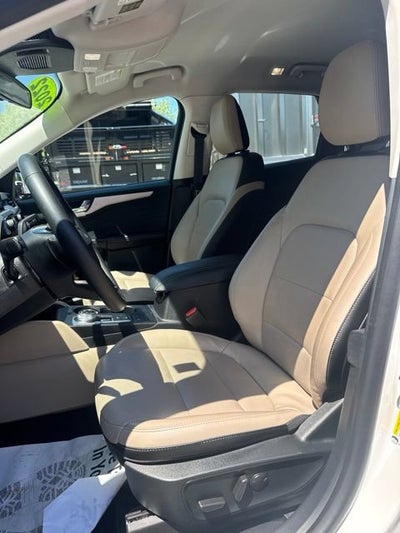 2022 Ford Escape SEL