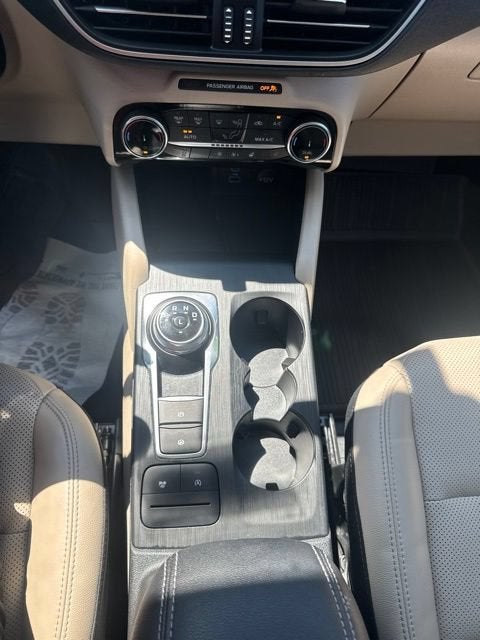 2022 Ford Escape SEL