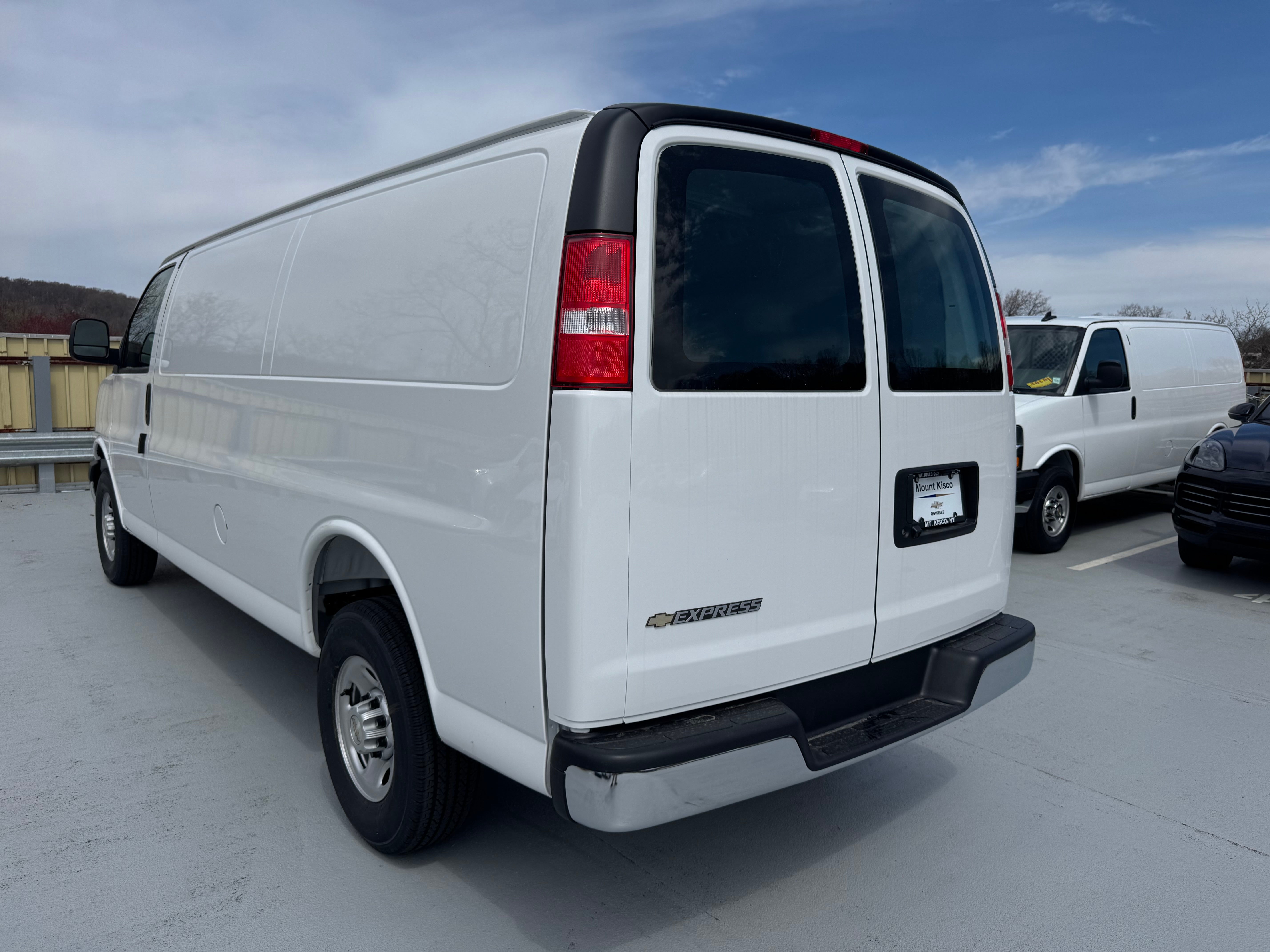 2025 Chevrolet Express Cargo 2500 Van WT