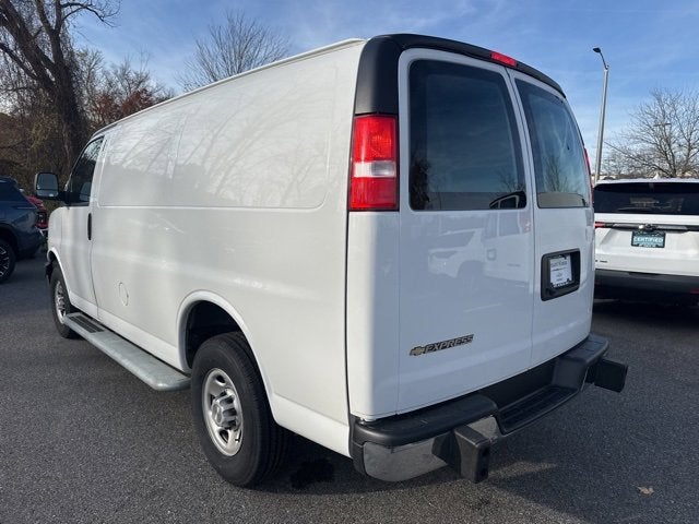 2024 Chevrolet Express Cargo 2500 WT