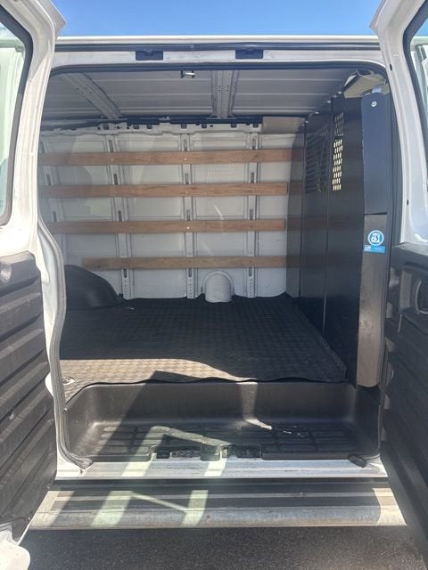 2024 Chevrolet Express Cargo 2500 WT