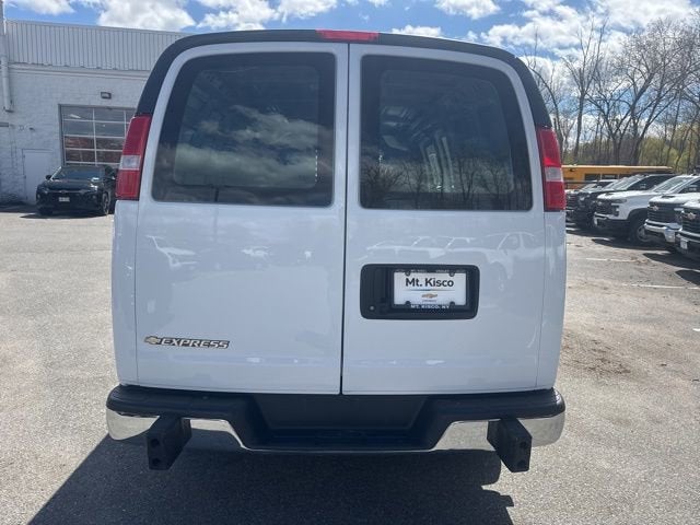 2024 Chevrolet Express Cargo 2500 WT