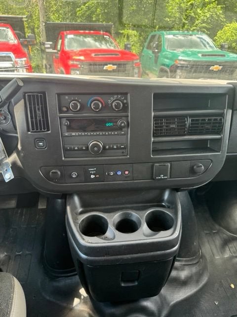 2024 Chevrolet Express Cargo 2500 WT