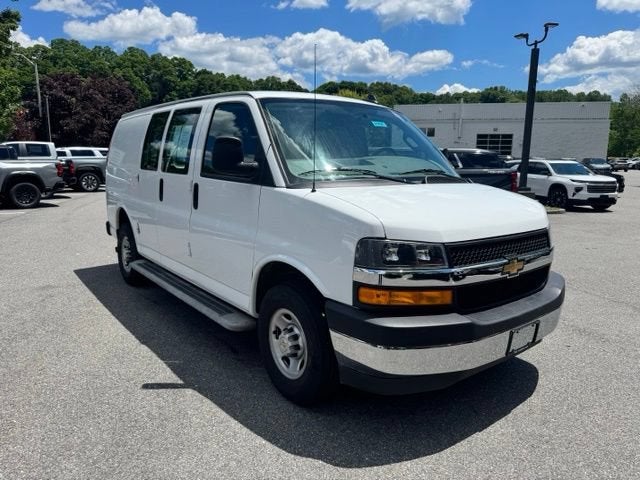 2024 Chevrolet Express Cargo 2500 WT