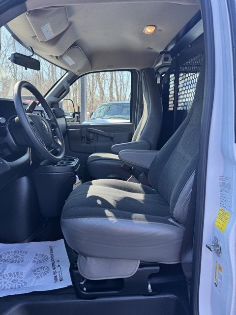2024 Chevrolet Express Cargo 2500 Van WT