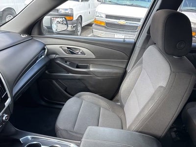 2024 Chevrolet Traverse Limited LT Cloth