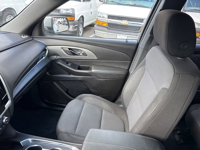 2024 Chevrolet Traverse Limited LT Cloth