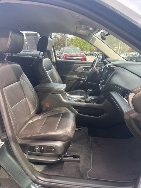 2020 Chevrolet Traverse LT Leather