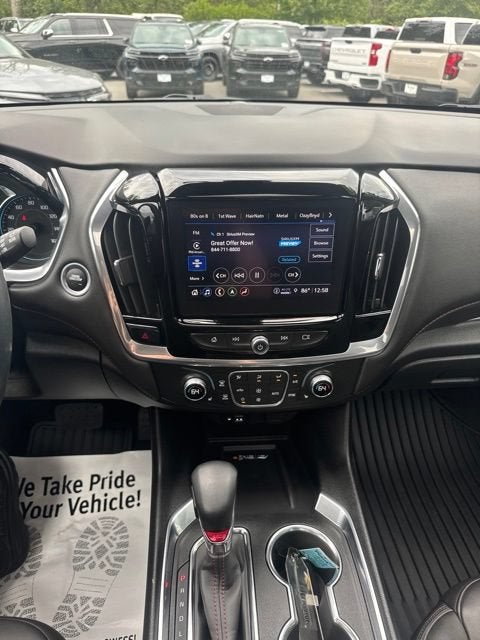 2023 Chevrolet Traverse RS