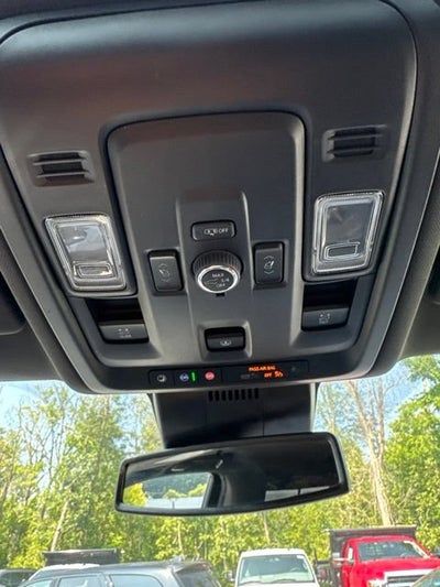 2025 Chevrolet Tahoe RST