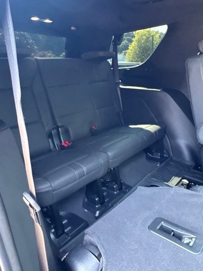 2025 Chevrolet Tahoe RST