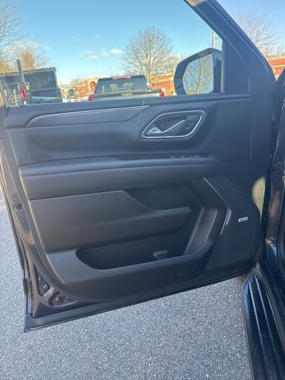 2022 Chevrolet Suburban RST