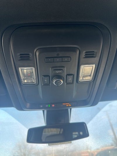 2022 Chevrolet Suburban RST