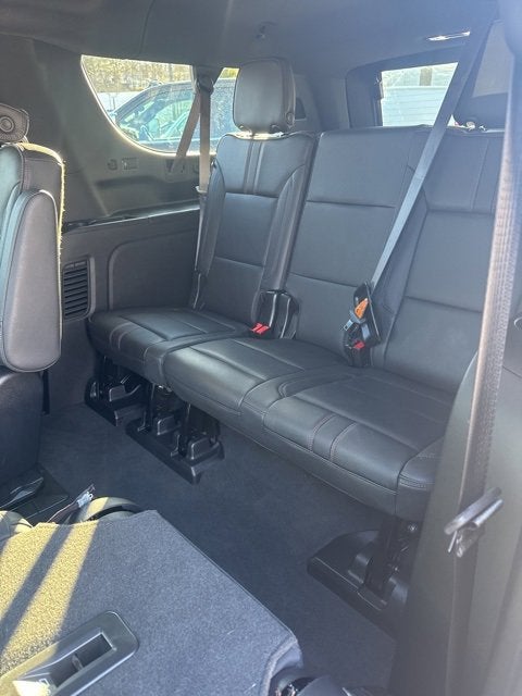 2022 Chevrolet Suburban RST