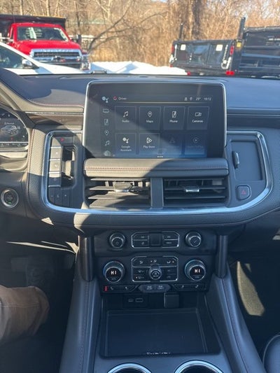 2022 Chevrolet Suburban RST