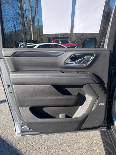 2022 Chevrolet Suburban RST