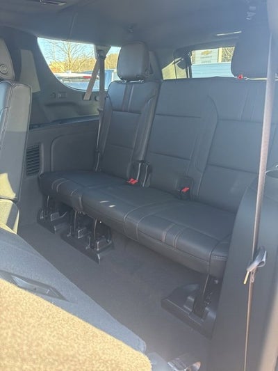 2022 Chevrolet Suburban RST