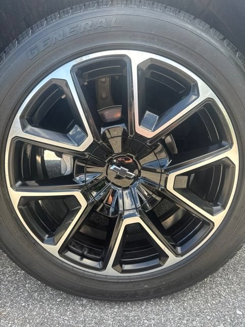 2022 Chevrolet Tahoe RST