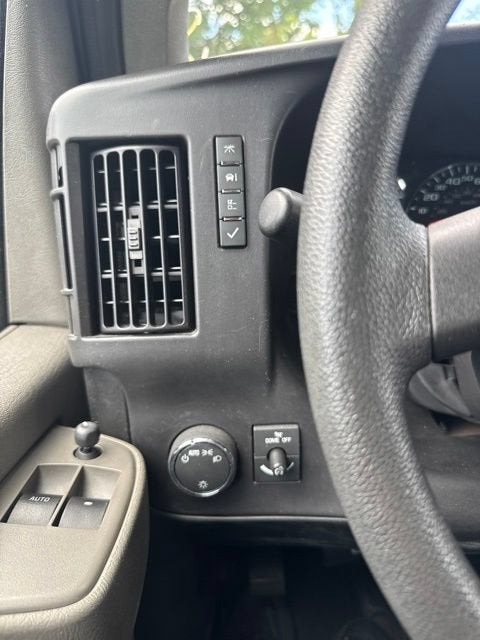 2024 GMC Savana Cargo 2500 Work Van