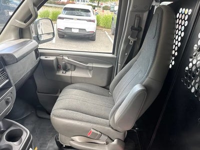 2024 GMC Savana Cargo 2500 Work Van