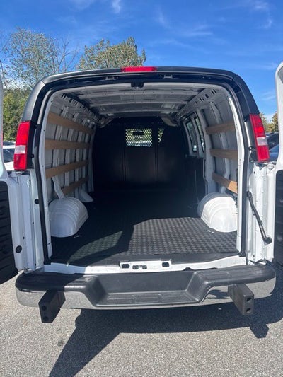 2025 GMC Savana Cargo Work Van
