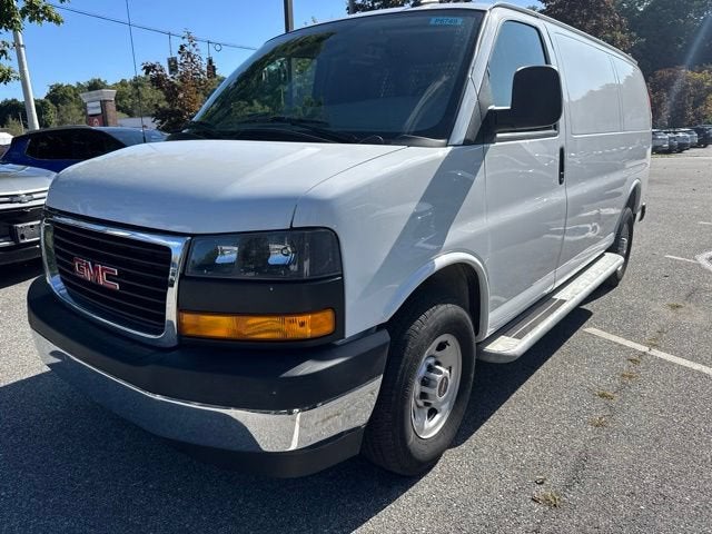 2025 GMC Savana Cargo Work Van