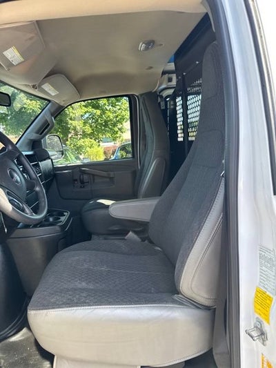 2025 GMC Savana Cargo Work Van