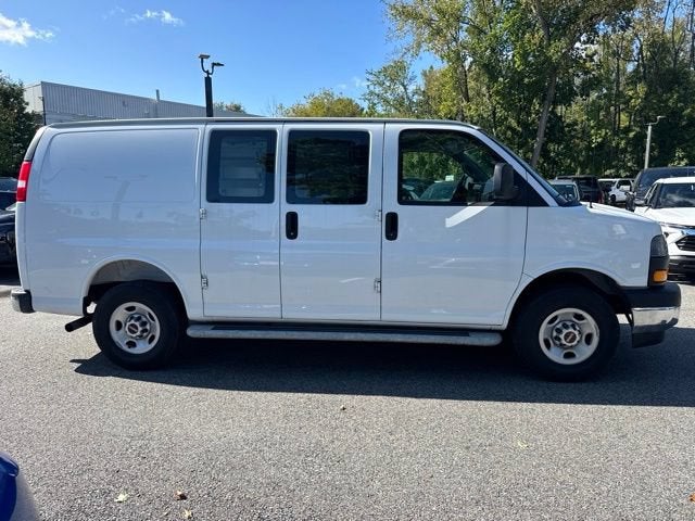 2025 GMC Savana Cargo Work Van