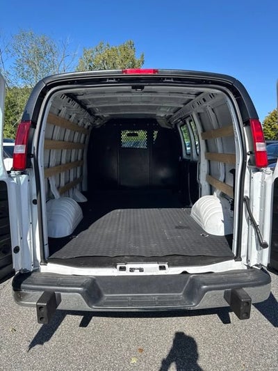 2025 GMC Savana Cargo Work Van