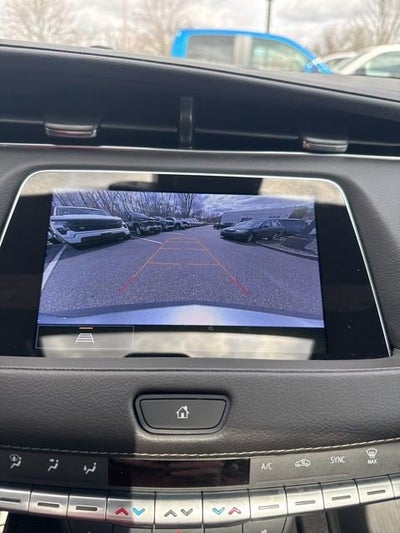 2023 Cadillac XT4 Premium Luxury