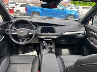 2023 Cadillac XT4 Premium Luxury