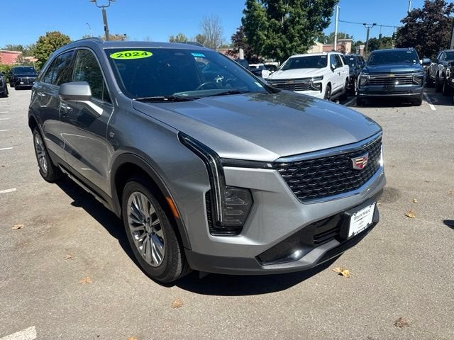 2024 Cadillac XT4 Premium Luxury