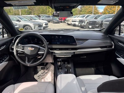 2024 Cadillac XT4 Sport