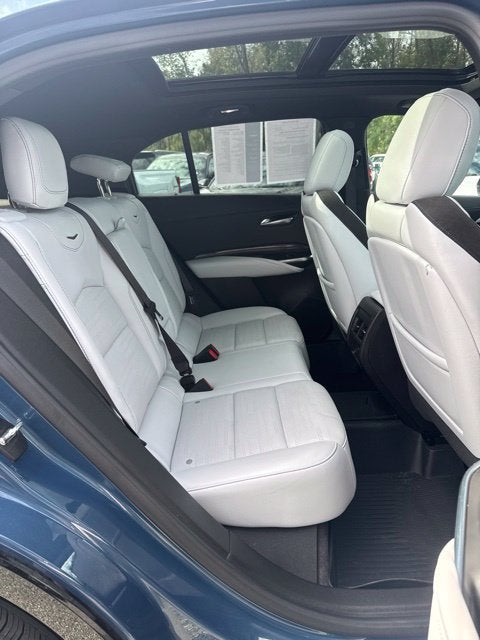 2024 Cadillac XT4 Sport