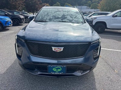 2024 Cadillac XT4 Sport