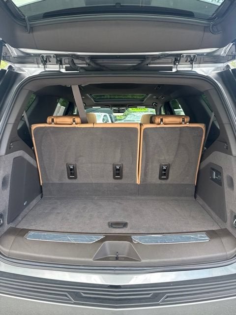 2024 Cadillac Escalade Sport