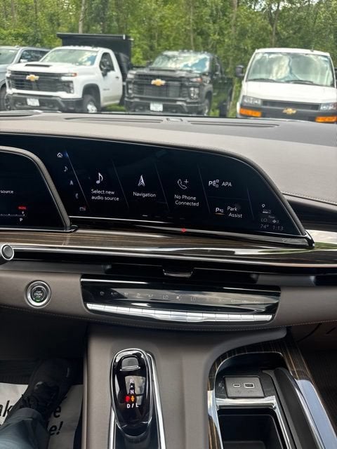2024 Cadillac Escalade Sport