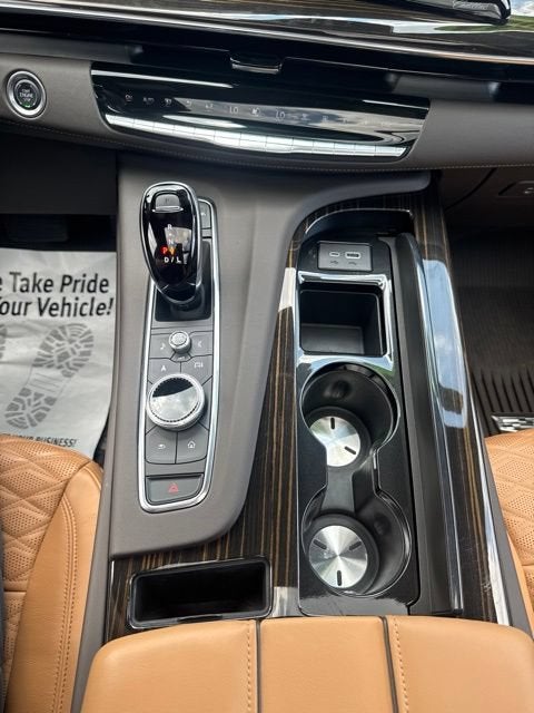 2024 Cadillac Escalade Sport