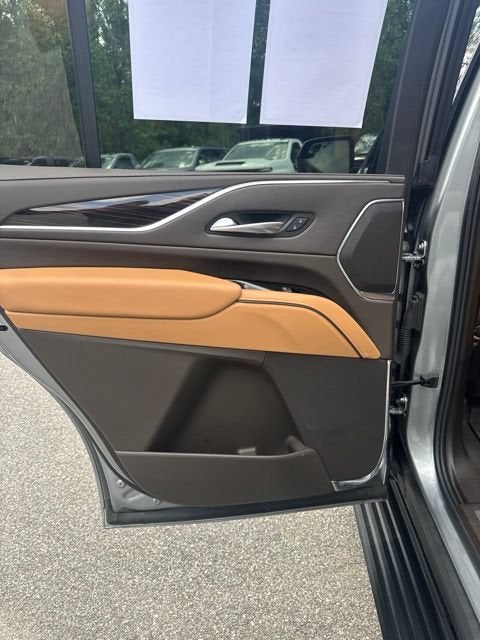 2024 Cadillac Escalade Sport