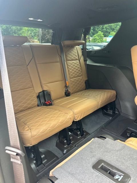 2024 Cadillac Escalade Sport