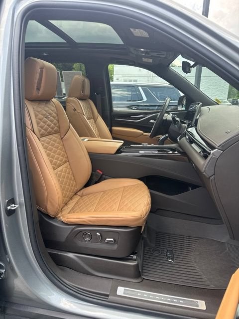 2024 Cadillac Escalade Sport