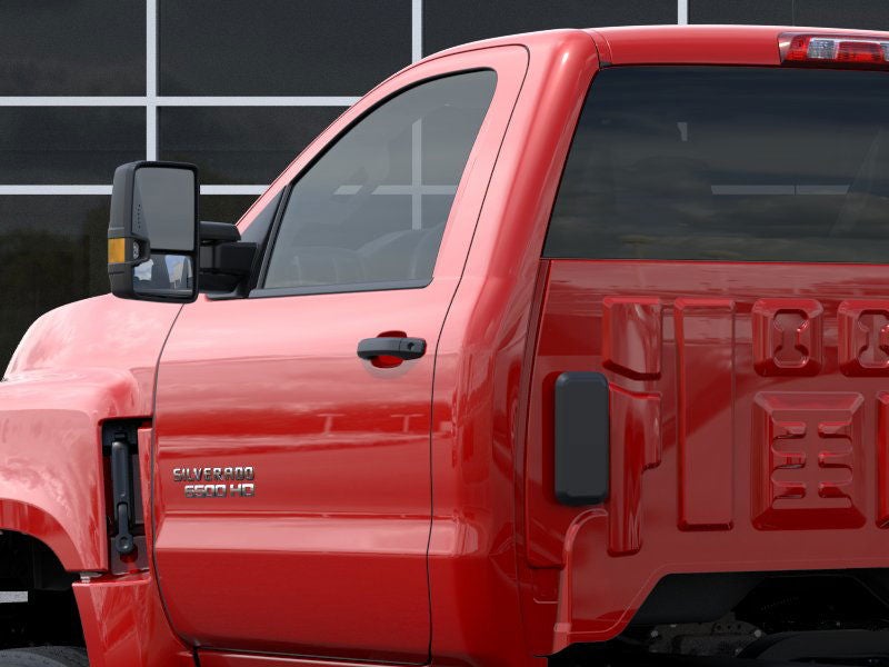 2025 Chevrolet Silverado 6500 HD Work Truck