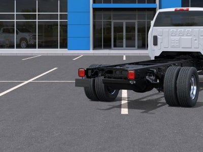 2025 Chevrolet Silverado 6500 HD Work Truck