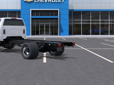 2025 Chevrolet Silverado 6500 HD Work Truck