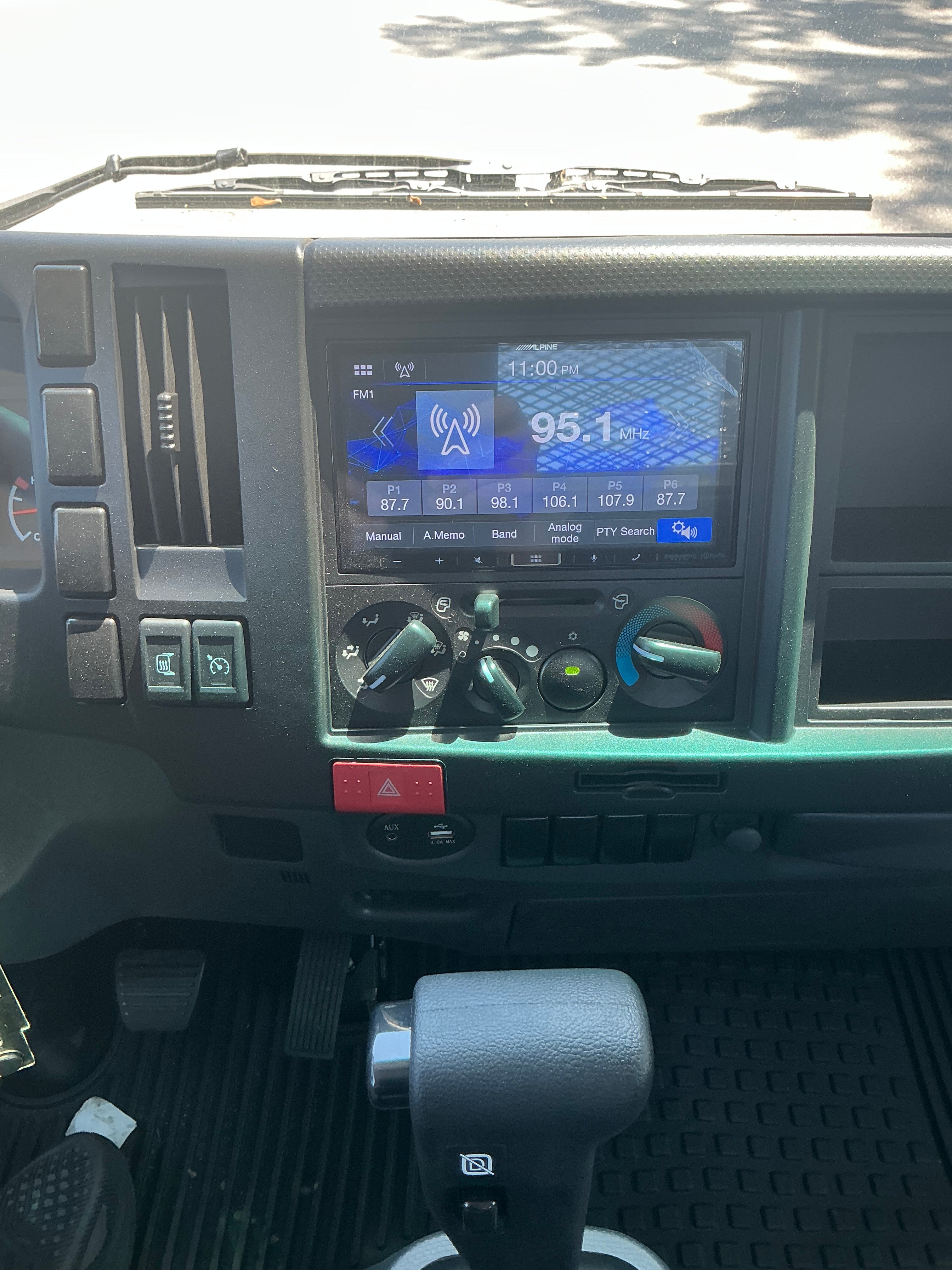 2024 Chevrolet Low Cab Forward 5500 HG Base