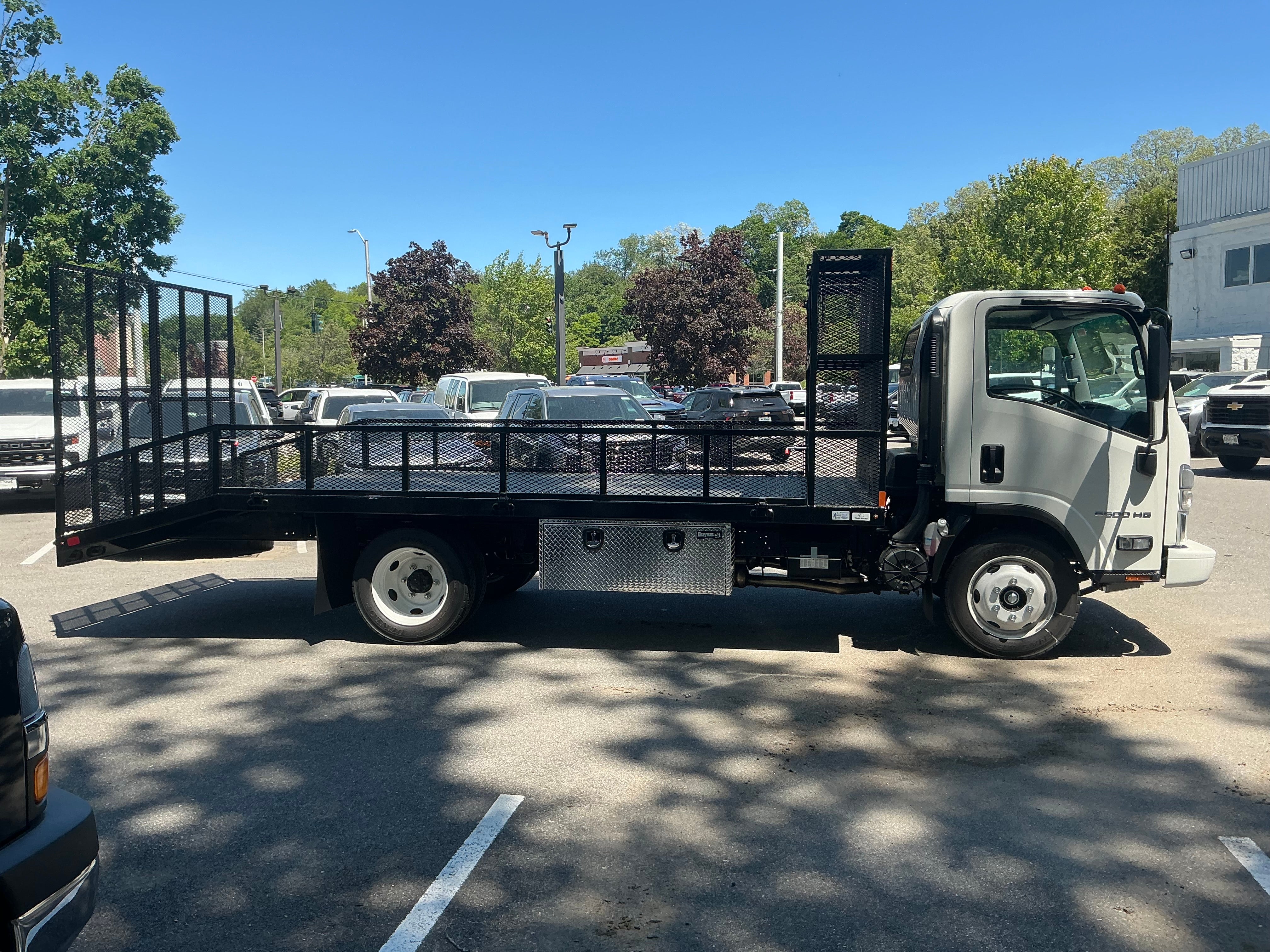 2024 Chevrolet Low Cab Forward 5500 HG Base